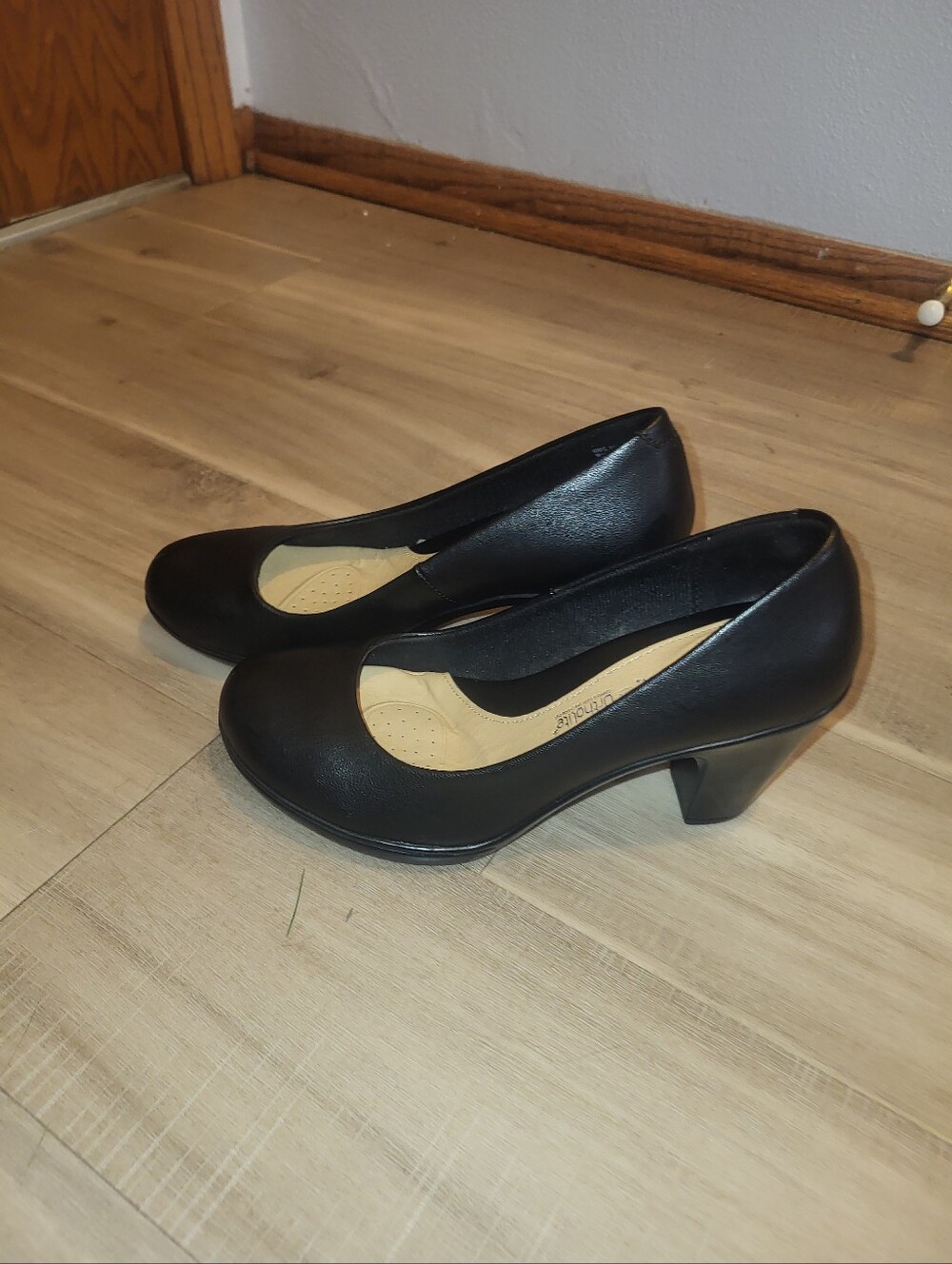 croft & barrow Black Rounded-Toe Mid-Heel Pumps